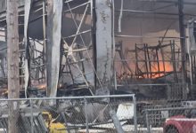 Τρεις-γυναίκες-νεκρές-από-τη-μεγάλη-φωτιά-στο-εργοστάσιο-της-Βιολάντα-στα-Τρίκαλα