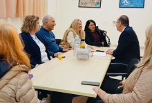 Επίσκεψη-Μ.-Λαζαρίδη-στα-κτηνιατρικά-εργαστήρια -του-ΥΠΑΑΤ