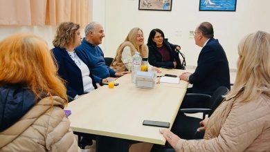 Επίσκεψη-Μ.-Λαζαρίδη-στα-κτηνιατρικά-εργαστήρια -του-ΥΠΑΑΤ