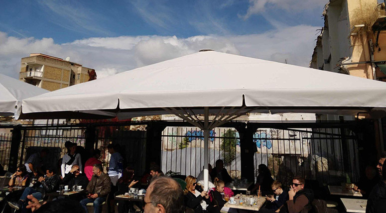 Τοποθέτηση-Επαγγελματικών-Ομπρελών:-3-πράγματα-που-πρέπει-να-προσέξεις