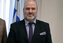 Άγγελος-Βλάχος:-Καμία-εξέλιξη-με-την-παραλία-του-Μονόπετρου