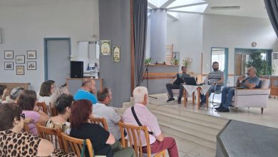 Ενημερωτική-δράση-του-Δήμου-Παγγαίου-σε-συνεργασία-με-το-Αστυνομικό-Τμήμα-Ελευθερούπολης,-με-θέμα-τις-τηλεφωνικές-και-ηλεκτρονικές-απάτες